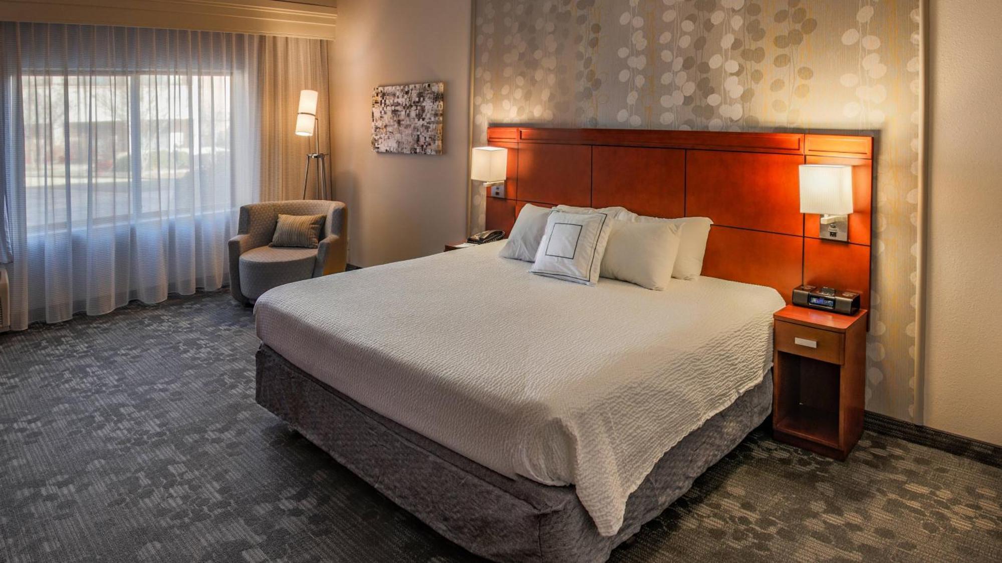 Hotel Courtyard By Marriott Norman Esterno foto