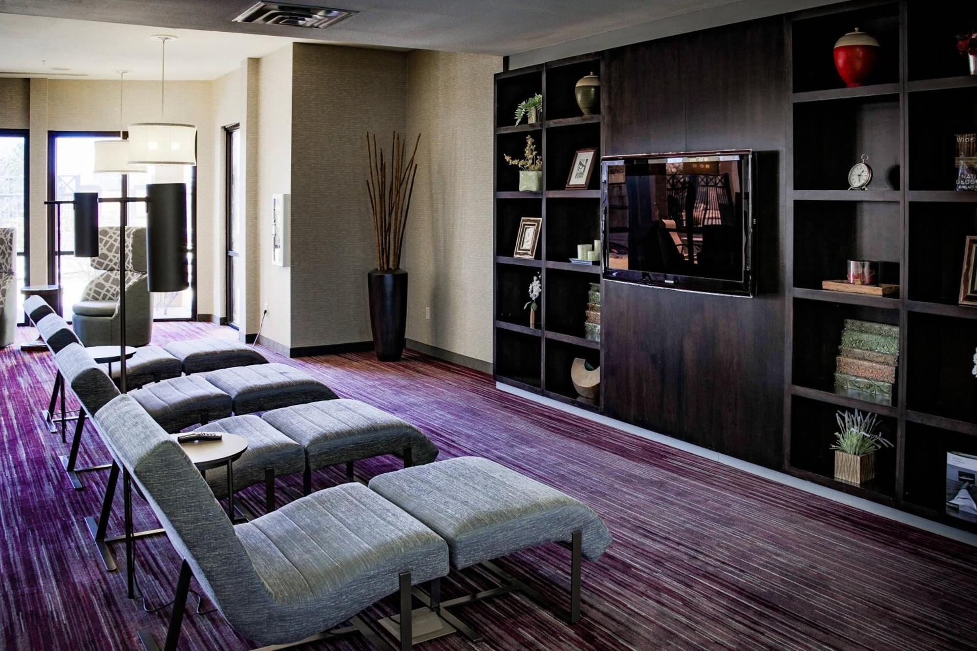 Hotel Courtyard By Marriott Norman Esterno foto