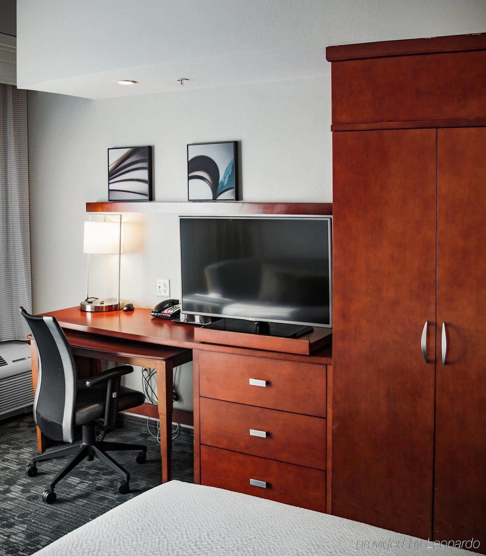 Hotel Courtyard By Marriott Norman Esterno foto