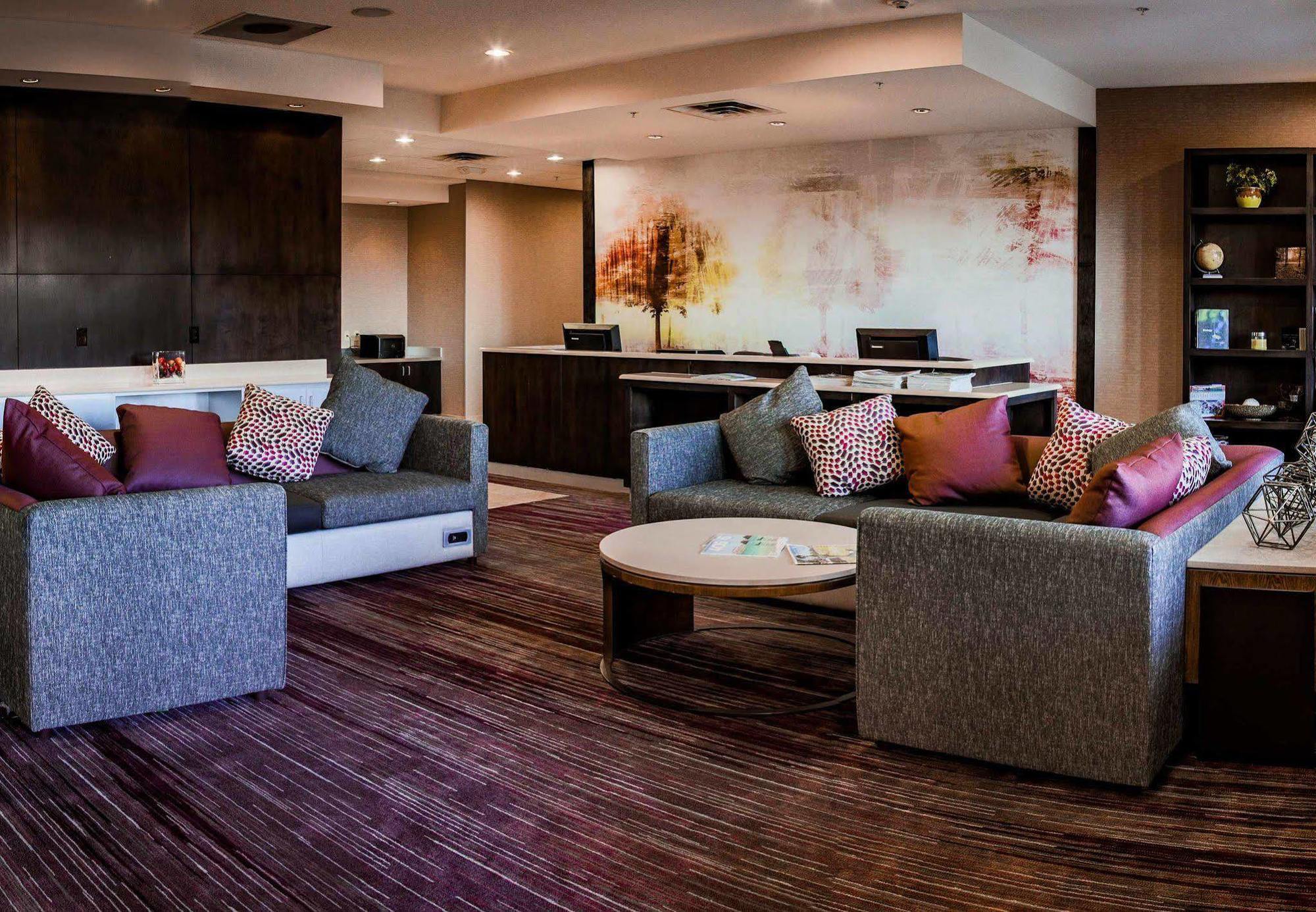 Hotel Courtyard By Marriott Norman Esterno foto